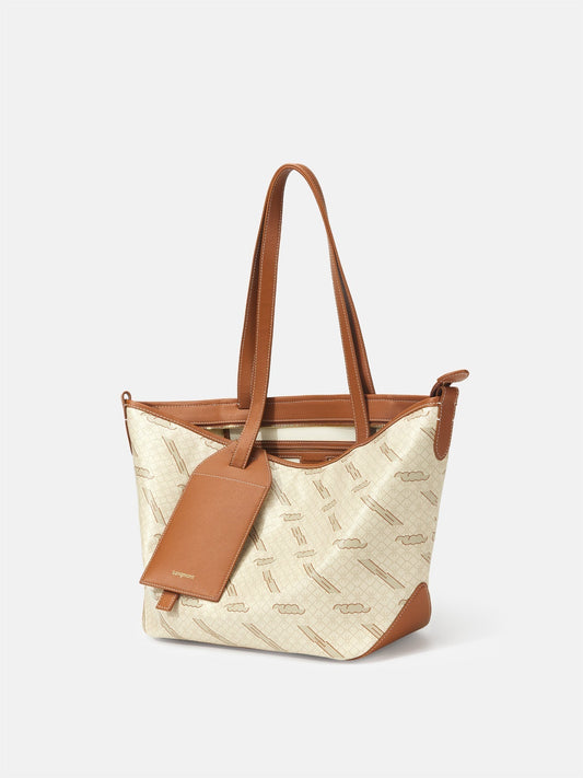 The Medium Mont Tote